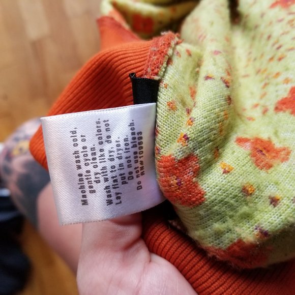 Athleta Sweater Zip Up Size Medium - Picture 9 of 11